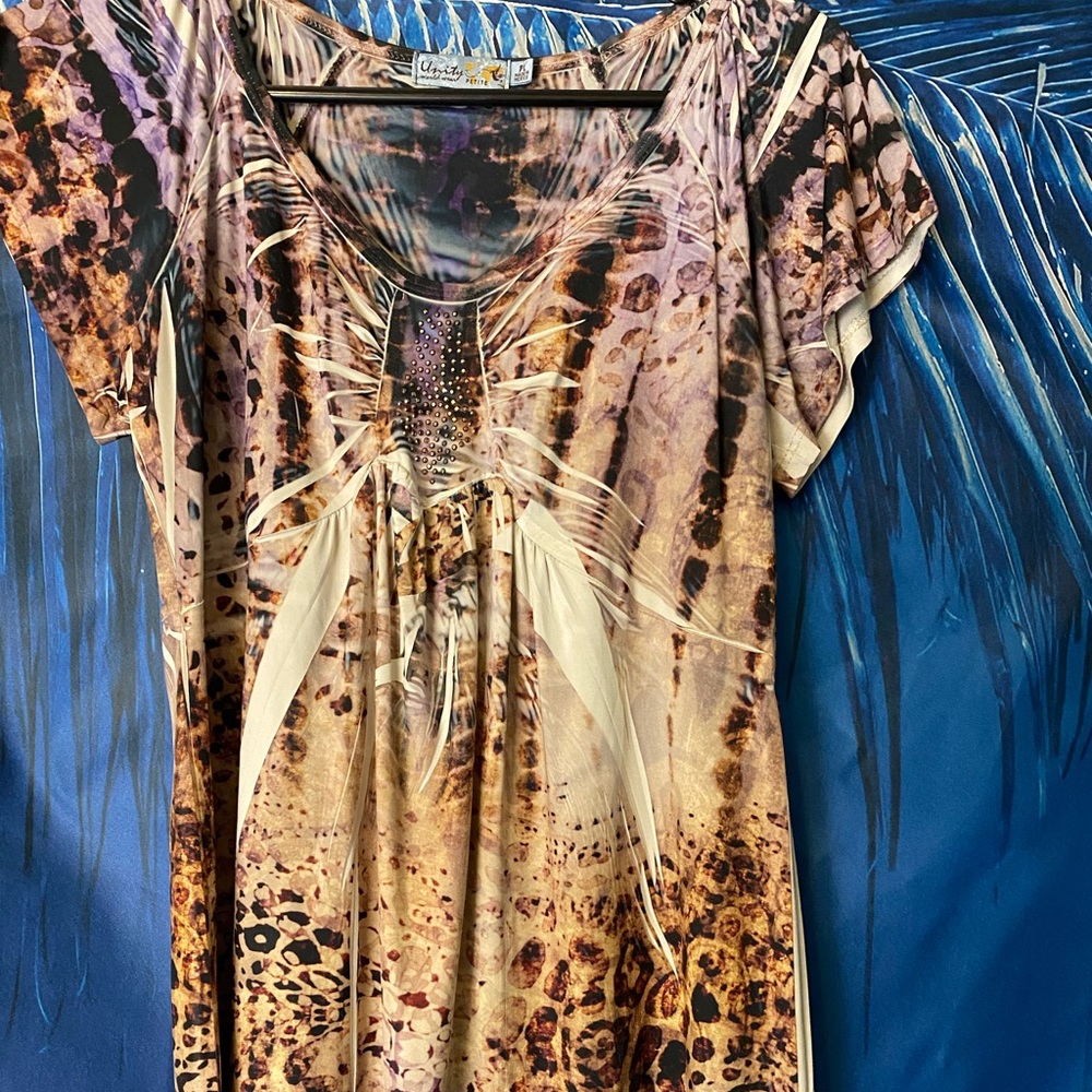 Unity world wear top